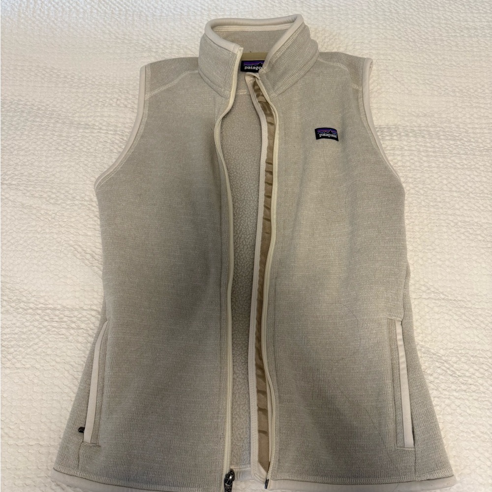 Patagonia Women's Off-White Fleece Vest